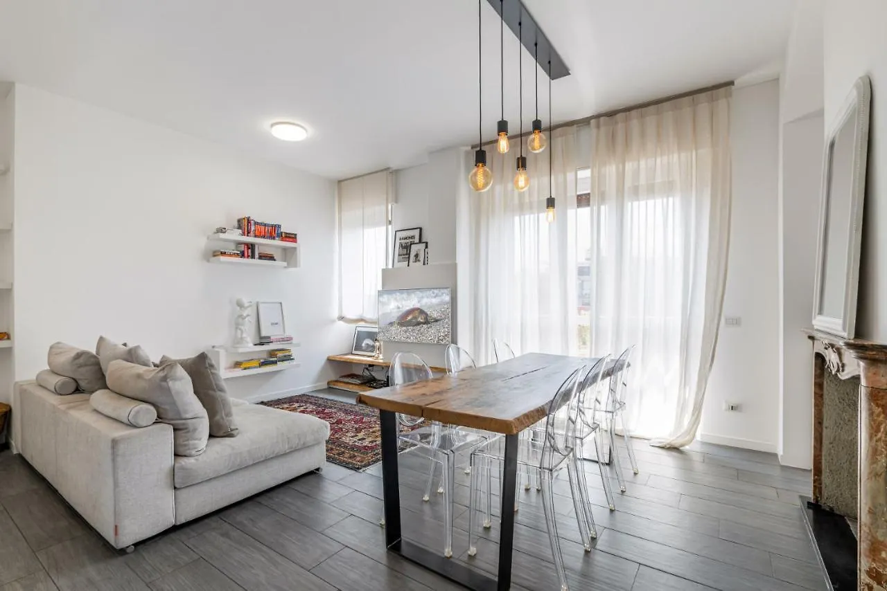 Easylife - Comfort In Pta Romana Con Terrazza 米兰